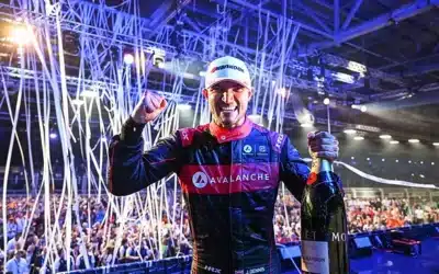 Jake Dennis crowned 2022/23 Formula E World Champion, Nick Cassidy dominates finale in London